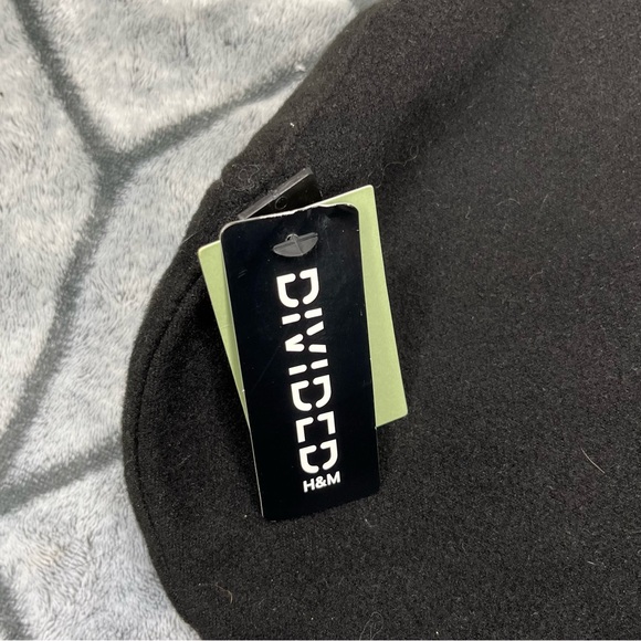 H&M Divided Cartoon Network The Powerpuff Girls Embroidered Black Beret NWT Y - Picture 5 of 8